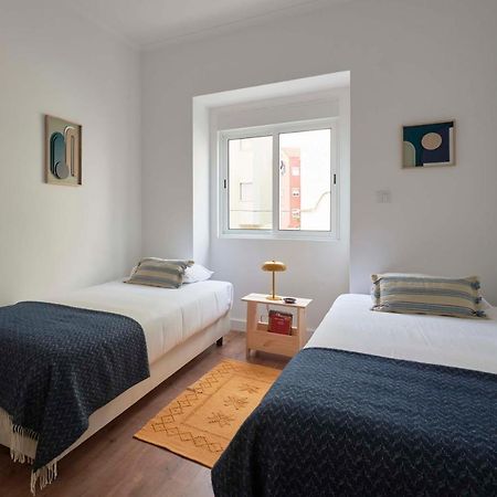 Spacious & Light-Filled 4Br Apartment By Timecoler Amadora Exterior foto