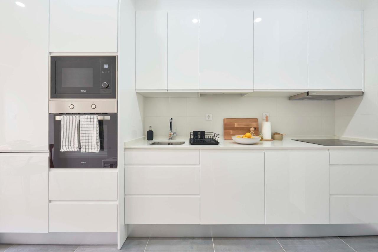 Spacious & Light-Filled 4Br Apartment By Timecoler Amadora Exterior foto